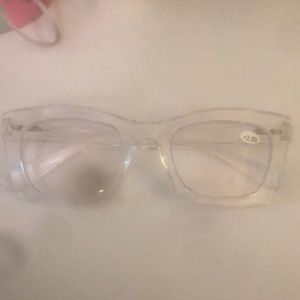 +2.50 Reading Glasses (New)